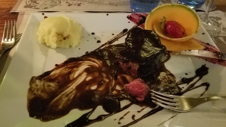 Italy Travel Tip | The balsamic steak at Acqua al 2 is to die for